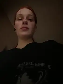 Lily Viola online show from March 4, 2026, 6:58 pm