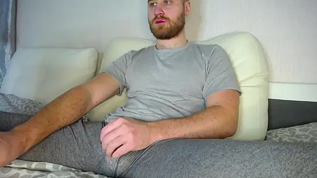 LorenzoLux online show from March 2, 2025, 5:25 pm