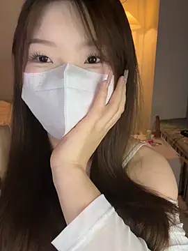  xiaoxinxin  online show from June 9, 2026, 2:39 pm