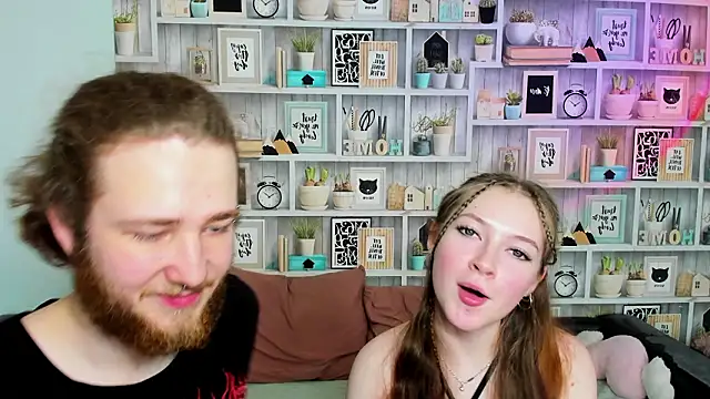 swiity room  online show from March 27, 2026, 8:26 am