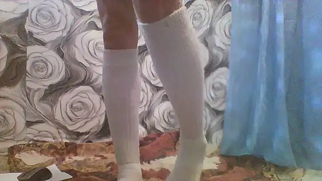  wolfxsnowy  online show from January 5, 2026, 10:13 pm