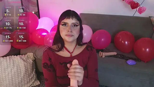 Snapshot of swaghoe_ chatting on February 17, 2026, 8:04 pm swaghoe online show from February 17, 2026, 8:04 pm