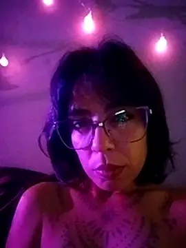 betty amorosa online show from March 10, 2026, 5:12 am