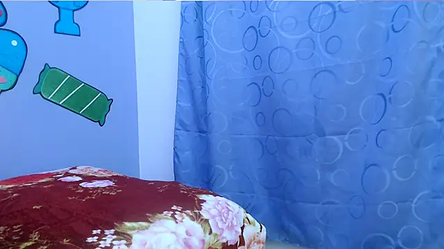 Snapshot of skinnysexzara18 chatting on January 10, 2026, 1:40 am skinnysexzara18 online show from January 10, 2026, 1:40 am