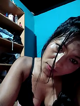 Snapshot of Saraa_xx chatting on March 2, 2026, 5:08 am Saraa xx online show from March 2, 2026, 5:08 am