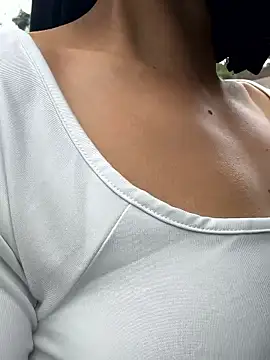 TaylorrHill online show from January 10, 2026, 5:37 pm