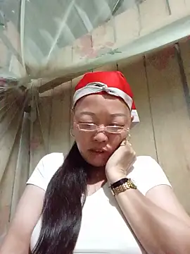 Agnes-baby online show from May 12, 2026, 10:29 pm