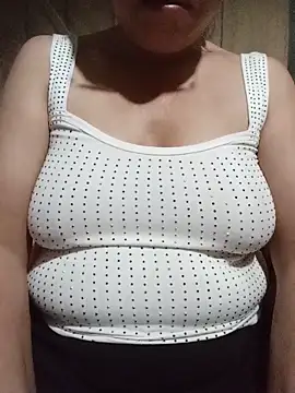 Agnes-baby online show from June 3, 2026, 10:37 pm