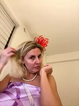 Amelia9798 online show from January 12, 2026, 7:19 pm