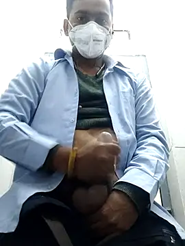 your hot dady online show from January 5, 2026, 6:00 pm