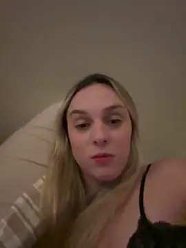 Snapshot of hotcouple9505 chatting on January 16, 2026, 1:09 am hotcouple9505 online show from January 16, 2026, 1:09 am