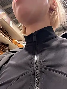 AshleyMur online show from January 11, 2026, 3:33 am