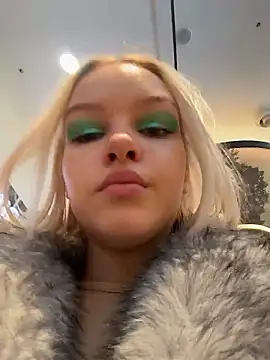 AshleyMur online show from January 15, 2026, 5:01 am