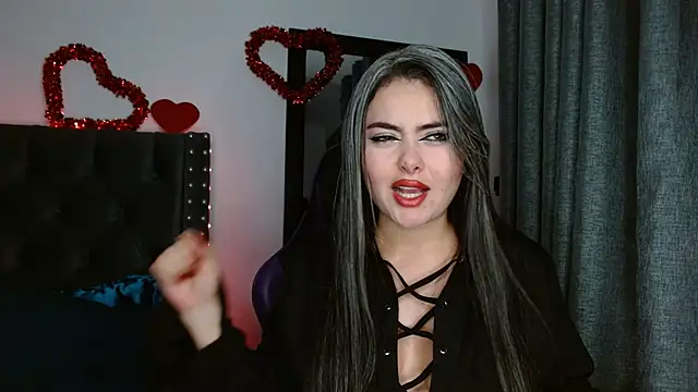 Snapshot of VegaLyra_ chatting on February 13, 2026, 9:44 pm VegaLyra online show from February 13, 2026, 9:44 pm