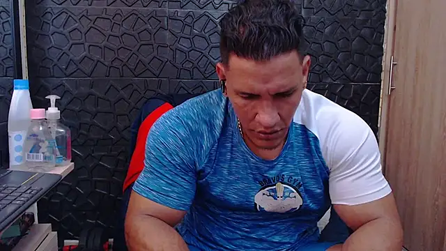 viktor herrera online show from February 3, 2026, 3:50 pm