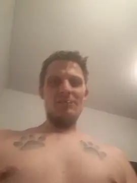 Snapshot of polo48725 chatting on January 10, 2026, 4:20 pm polo48725 online show from January 10, 2026, 4:20 pm