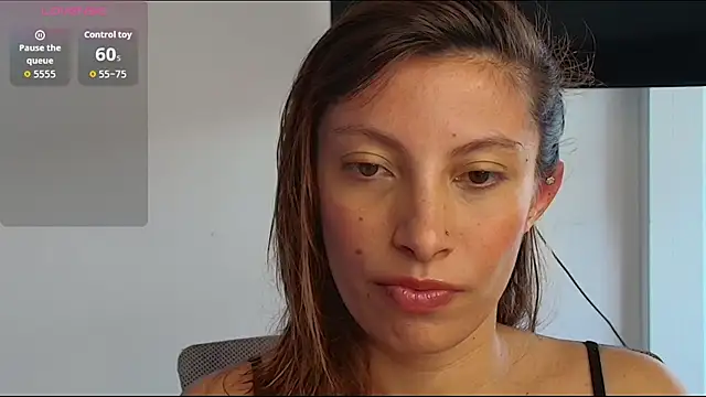 Sweet moon v  online show from April 7, 2026, 3:56 pm