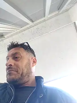 colosone online show from October 10, 2025, 9:30 am