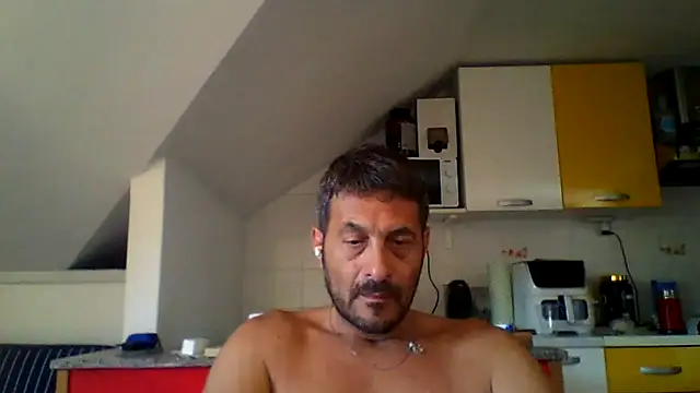 colosone online show from June 17, 2026, 6:38 am