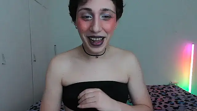 HoneyValentine online show from February 23, 2026, 8:50 pm