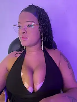 Antonella 03s online show from January 17, 2026, 8:12 pm