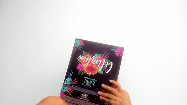 Snapshot of Sarah_sumemers chatting on February 17, 2026, 8:15 pm Sarah sumemers online show from February 17, 2026, 8:15 pm