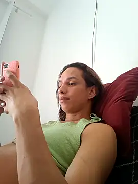 Snapshot of ofjuliaa chatting on January 31, 2026, 7:11 pm ofjuliaa online show from January 31, 2026, 7:11 pm