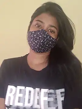 trinasa online show from April 3, 2026, 7:28 am