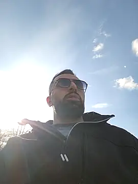 Moh 197 online show from February 28, 2026, 2:51 pm