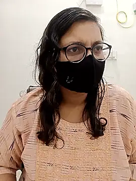 piryasharma005 online show from January 15, 2026, 12:21 pm