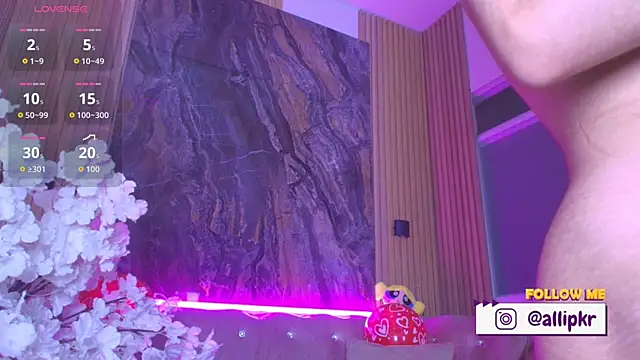 Allison Parker1  online show from February 14, 2026, 12:13 pm