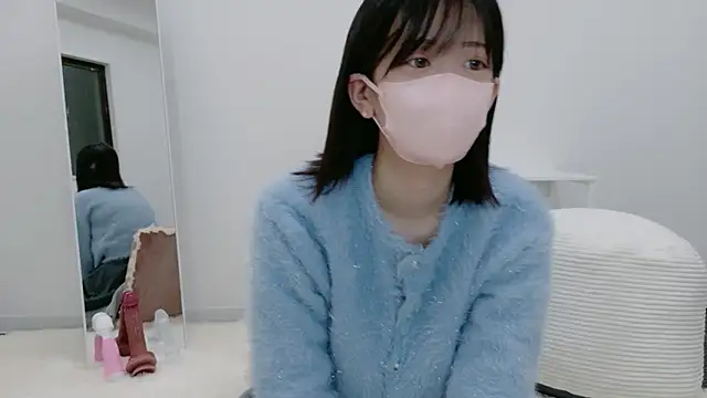 Snapshot of yuruchan_ chatting on March 6, 2026, 2:24 pm yuruchan online show from March 6, 2026, 2:24 pm