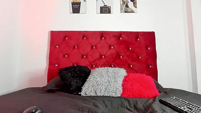 Liamsubtle01 online show from January 8, 2026, 5:37 pm