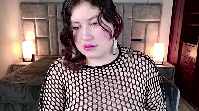 azul veraa online show from May 14, 2026, 12:12 pm