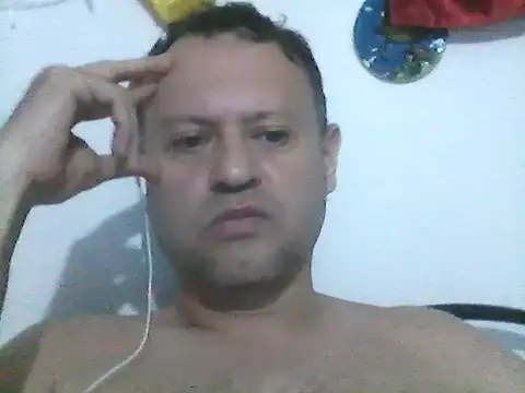 Snapshot of juanpablosmith chatting on January 8, 2026, 5:21 am juanpablosmith online show from January 8, 2026, 5:21 am