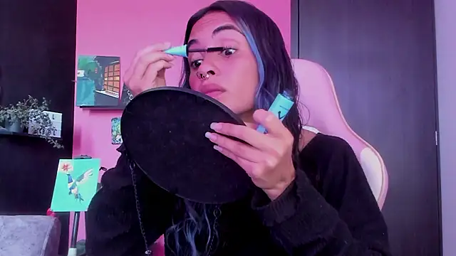 azula lillet online show from February 25, 2026, 4:38 pm