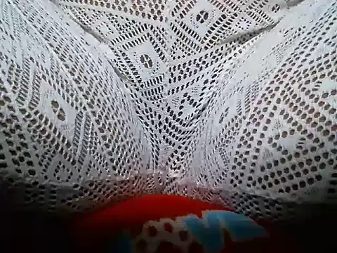 Snapshot of hotcandyxtrem chatting on January 7, 2026, 10:12 pm hotcandyxtrem online show from January 7, 2026, 10:12 pm