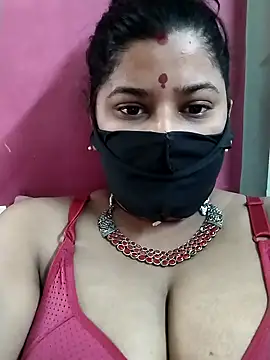 pinkisaha75 online show from April 7, 2026, 1:17 am