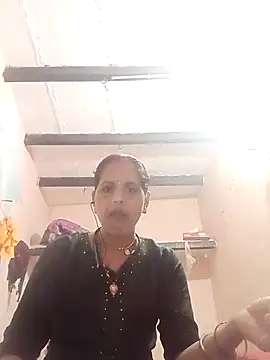 Hasmi hot09 online show from February 16, 2026, 5:09 pm