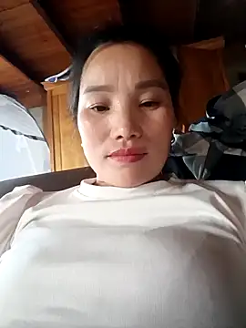 yu--yo online show from April 9, 2026, 5:40 am