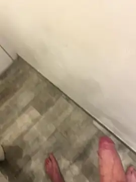 Snapshot of lolobraquemart chatting on January 7, 2026, 1:13 pm lolobraquemart online show from January 7, 2026, 1:13 pm