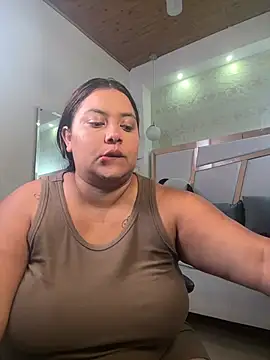 tatikanyx online show from June 10, 2026, 11:42 am