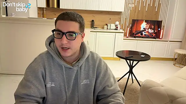 Snapshot of DontSkipMeBaby chatting on January 11, 2026, 1:21 am DontSkipMeBaby online show from January 11, 2026, 1:21 am