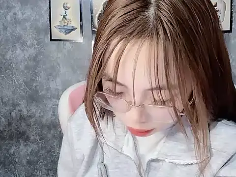 Jun039 online show from January 11, 2026, 6:57 pm