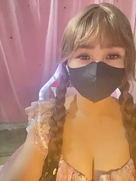 -Violet-t online show from June 10, 2026, 12:48 pm