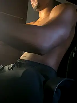 DomNegao69 online show from January 7, 2026, 3:25 pm