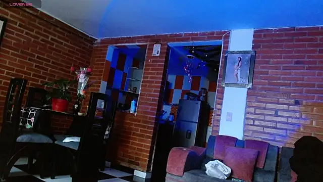 Lia rouse04 online show from January 15, 2026, 12:10 pm