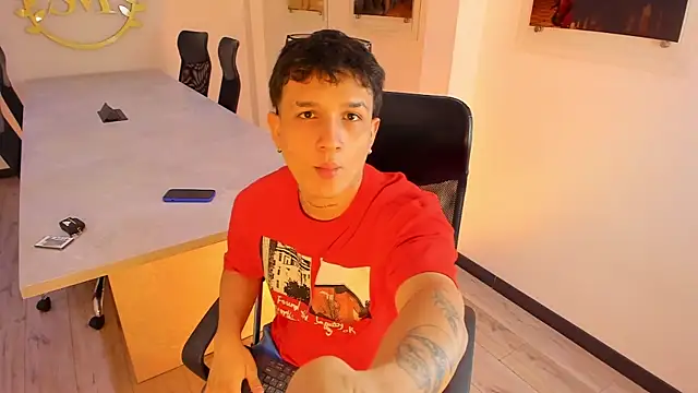 SamuParker online show from January 16, 2026, 3:54 am