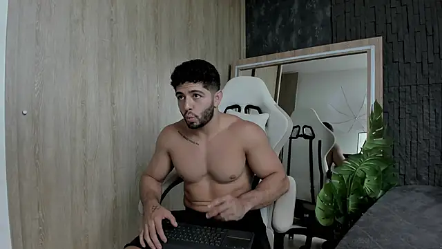 Snapshot of Thiago_moretti chatting on May 26, 2026, 10:06 pm Thiago moretti online show from May 26, 2026, 10:06 pm