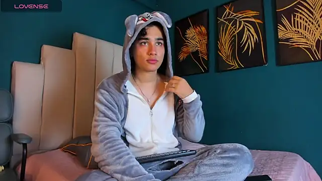 Fran Smiths online show from February 7, 2026, 7:39 pm